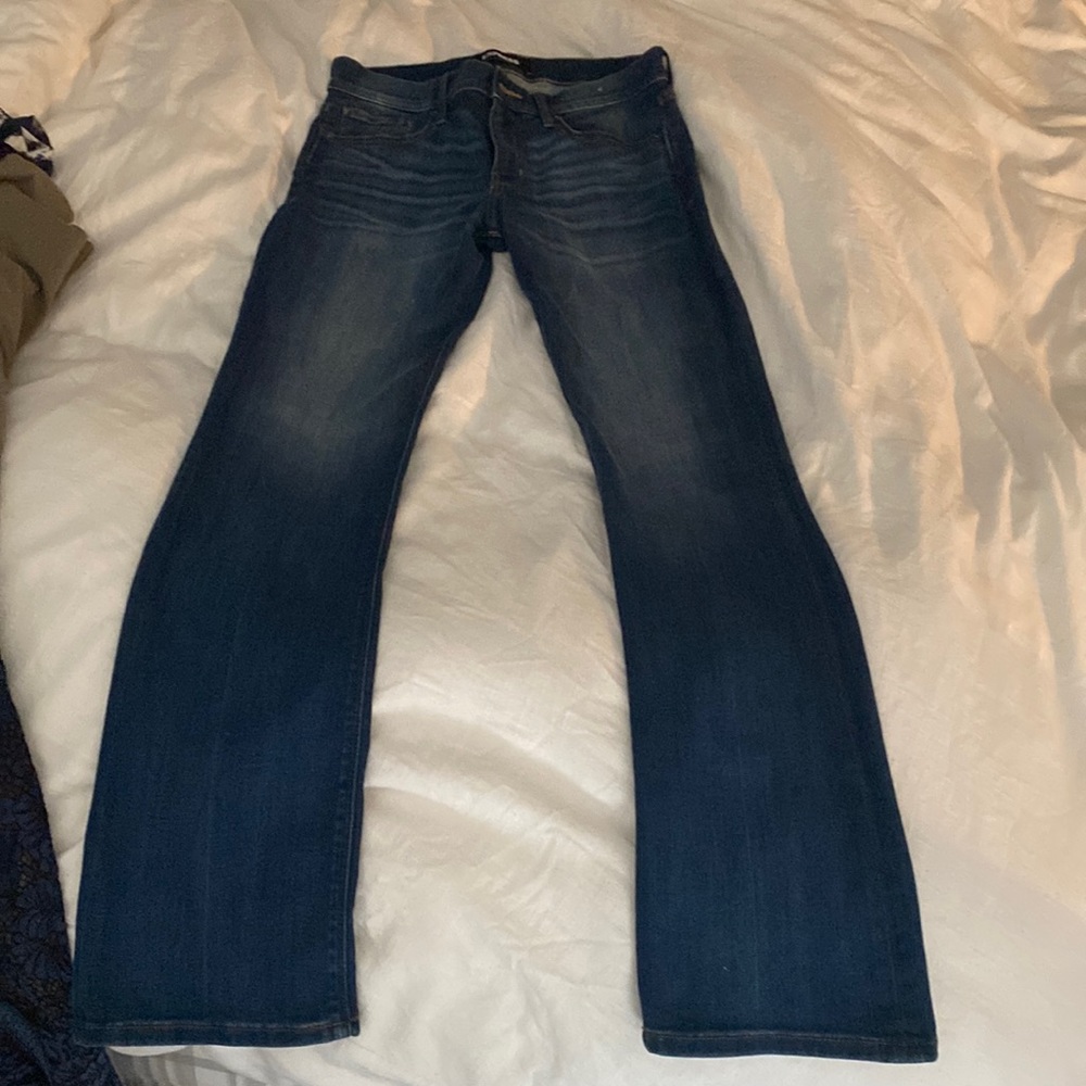 Express Barely Boot denim. 6R NEVER WORN without tags